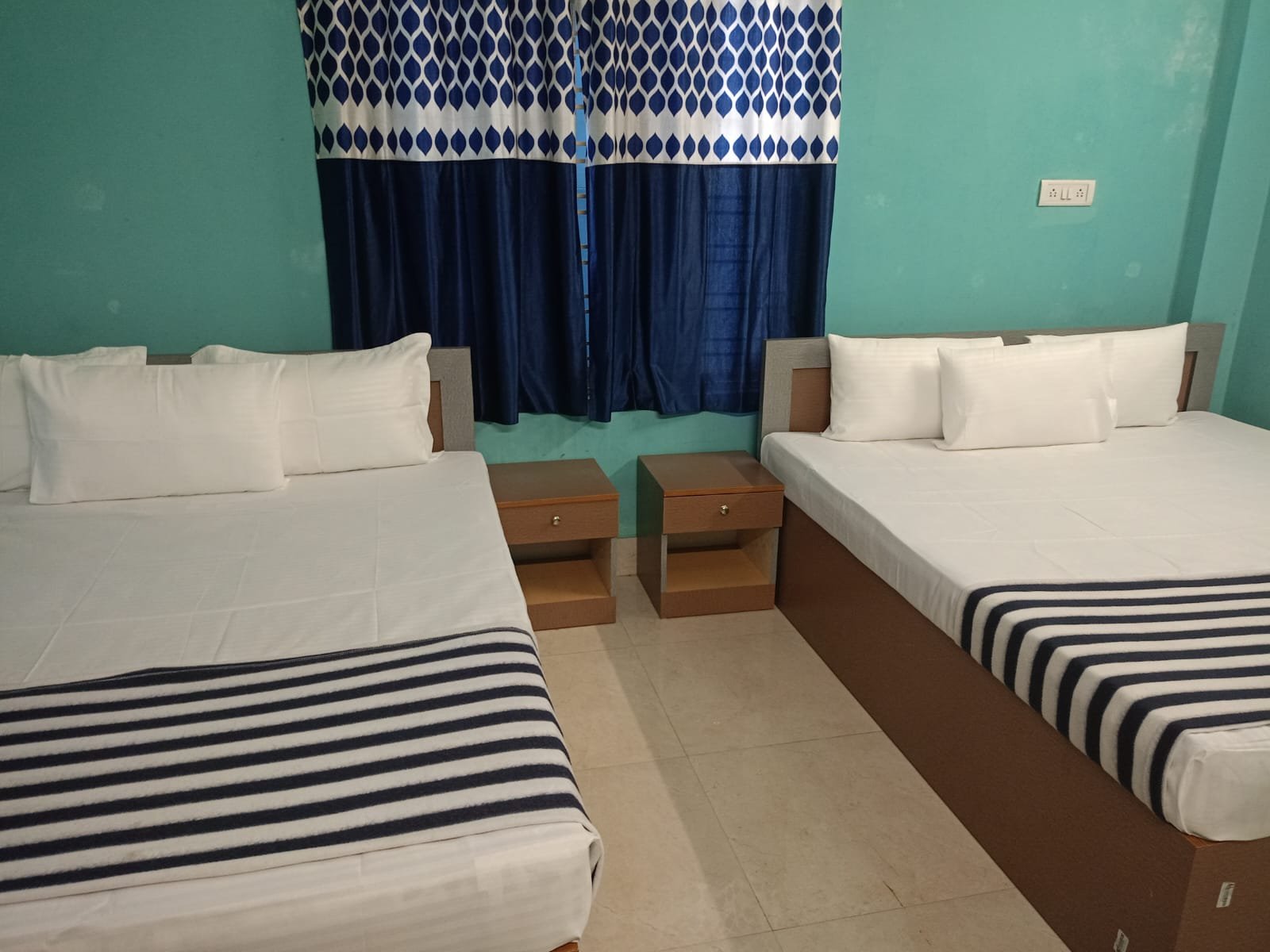 Welcome to Gangasagar Pathasathi Hotel Rooms and Services